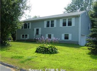 7 Kirtland Ave, Chester, CT 06412