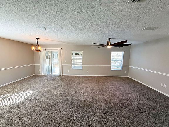4th image of 125 Fairway Ct