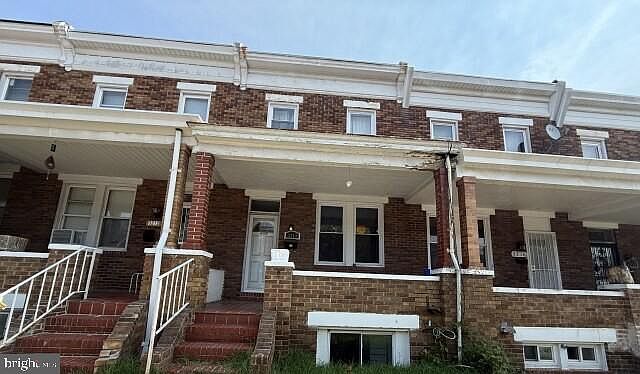 1st image of 3214 Kenyon Ave