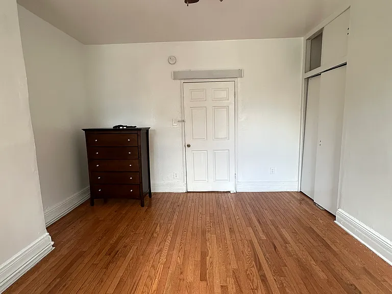 41 Garrison Ave #2 — Photo 6