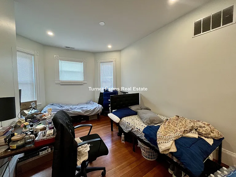 374B Centre St #2 — Photo 16