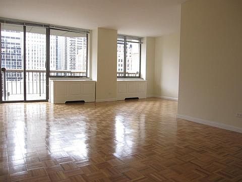 1st image of 225 E 44th St