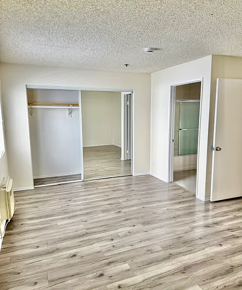 5000 Echo Street — Photo 10