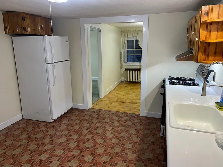 34 N Main St #A — Photo 5