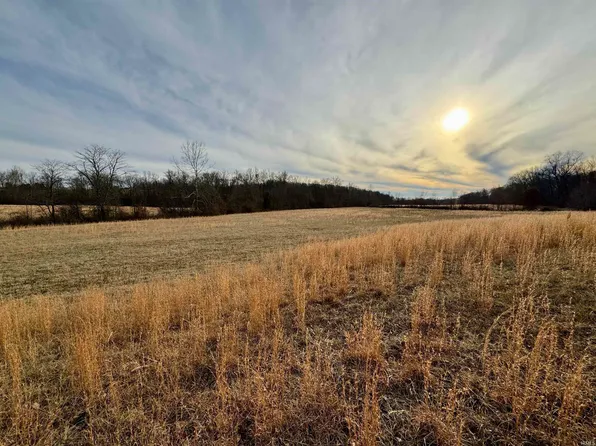N Ridgeport Ln, Bloomfield, IN 47424