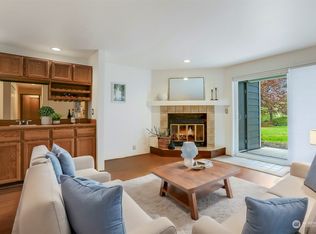 150 NE 95th St APT 104, Seattle, WA 98115