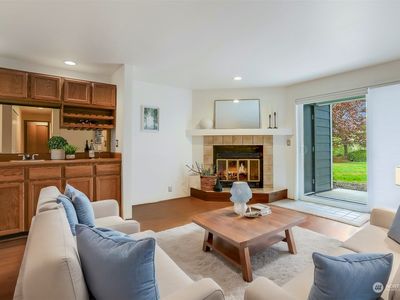 150 NE 95th Street #104, Seattle, WA, 98115