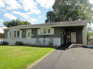 405 Decatur Ave, Middlesex, NJ 08846