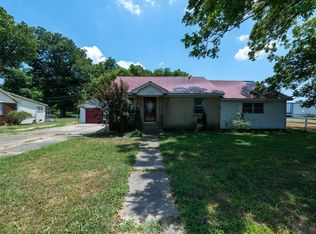 104 Raymond St, Marked Tree, AR 72365