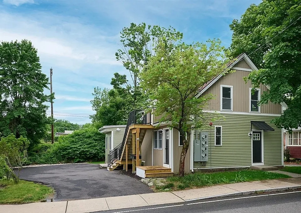 64 North St #A