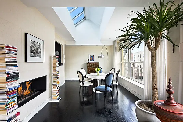 Sold by Stribling | media 1