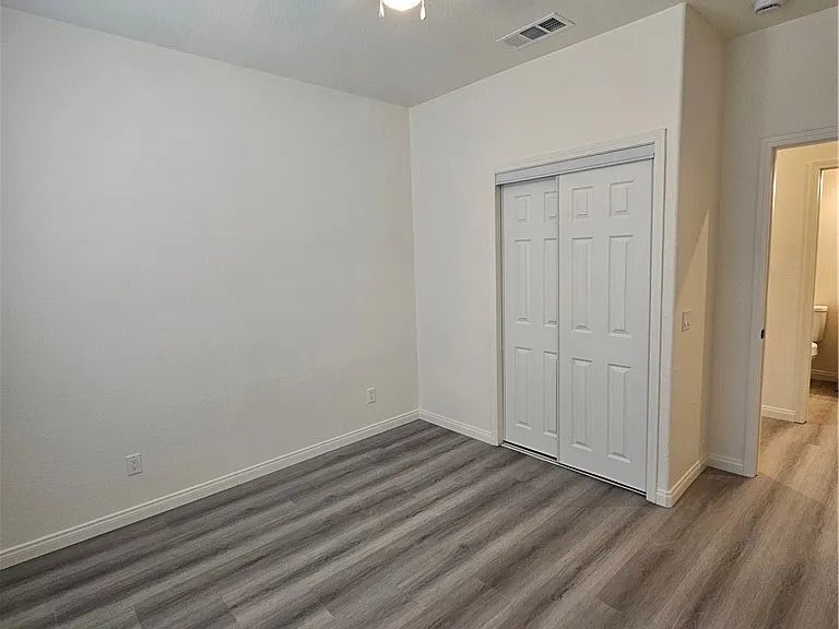 710 E Whittier Ave — Photo 13