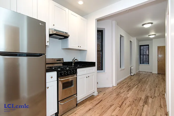 Rented by LC Lemle Real Estate Group | media 1