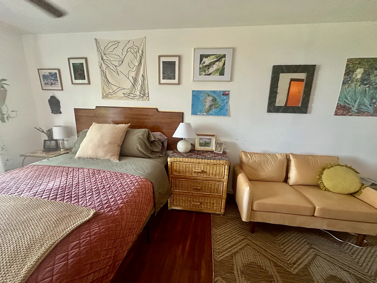 Studio, $1,600 — Photo 3