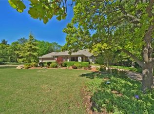 1611 N Canary Dr, Edmond, OK 73034