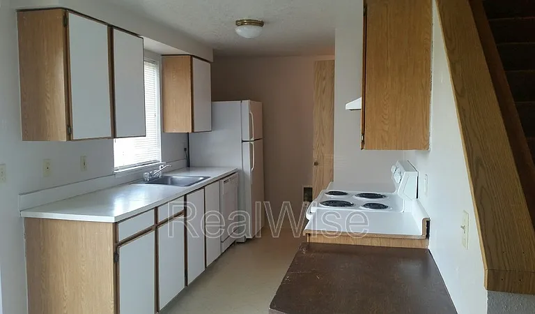 2933 SE 38th Ct — Photo 7