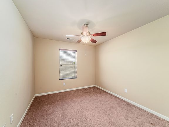 5th image of 220 Bermuda Lakes Dr