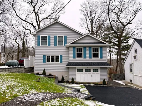 32 General Heath Ave, N White Plains, NY 10603