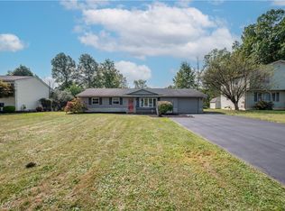 4643 Warwick Dr S, Canfield, OH