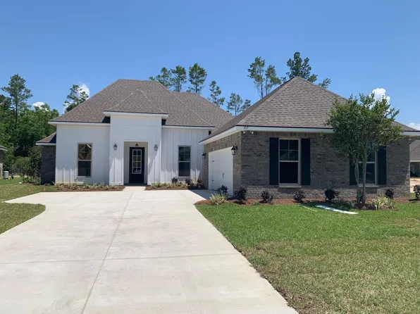 137 Constellation Ave, Freeport, FL 32439