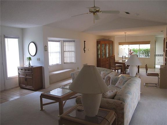 3rd image of 1196 Willow Springs Dr