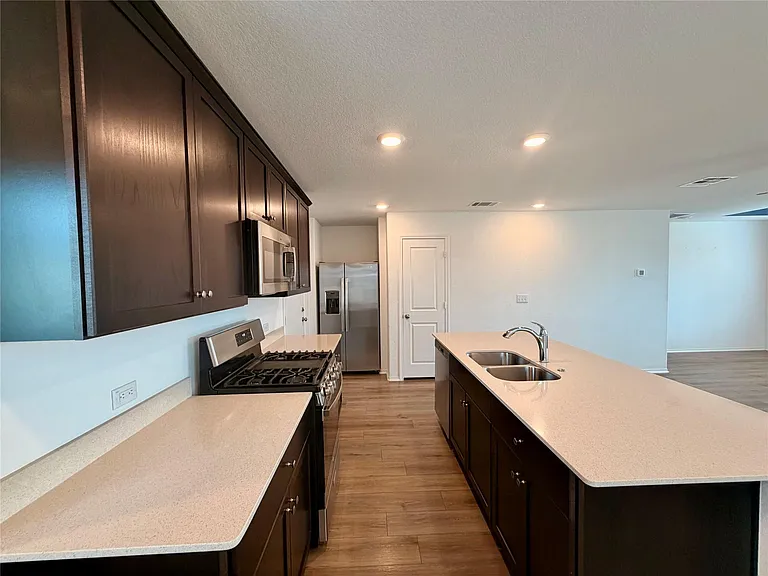 7316 Sparkling Light Dr #B — Photo 5