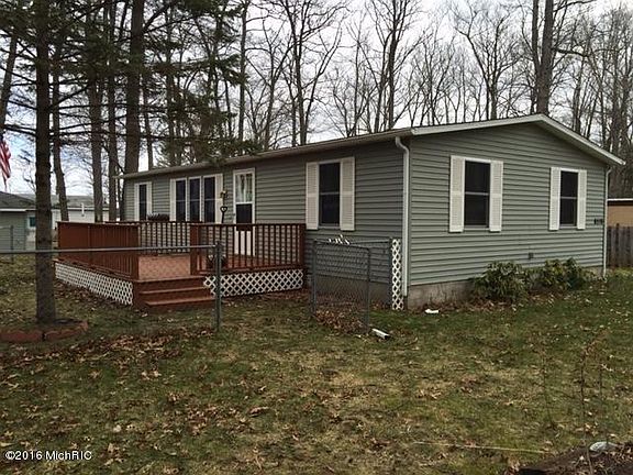 3rd image of 6516 E Glenn Ln