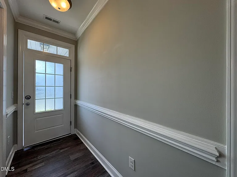 528 Walker Ranch Dr — Photo 4