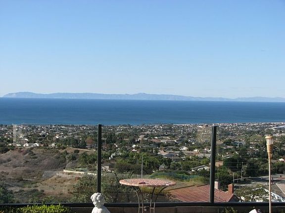 5th image of 43 Montecito Dr