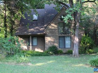 137 Spring Mountain Rd, Charlottesville, VA 22902