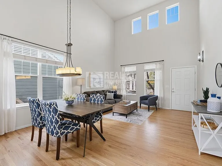 10468 Wagon Box Cir — Photo 17