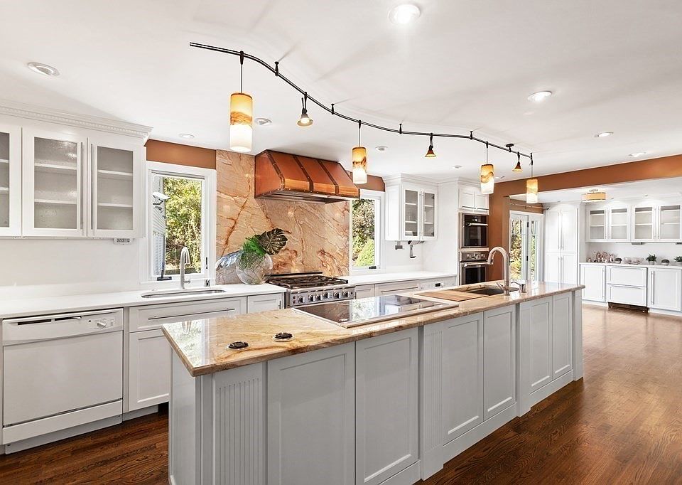 12 Green St, Franklin, MA 02038 Zillow