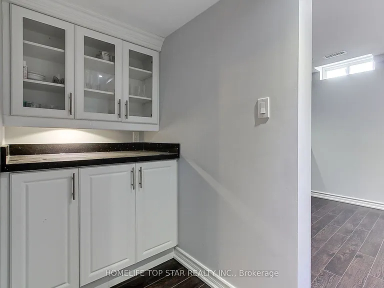 2855 Morningside Ave #BASEMENT — Photo 7