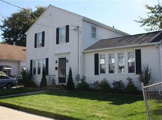 9 Welfare Ave, Cranston, RI 02910