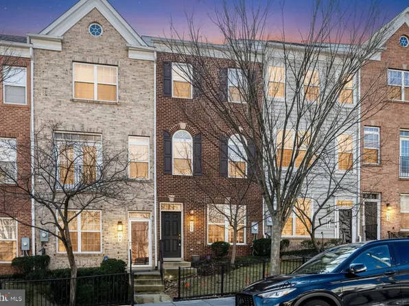 146 Danbury St SW, Washington, DC 20032