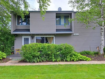 4060 Golf Valley Dr APT 3B, Sturgeon Bay, WI, 54235