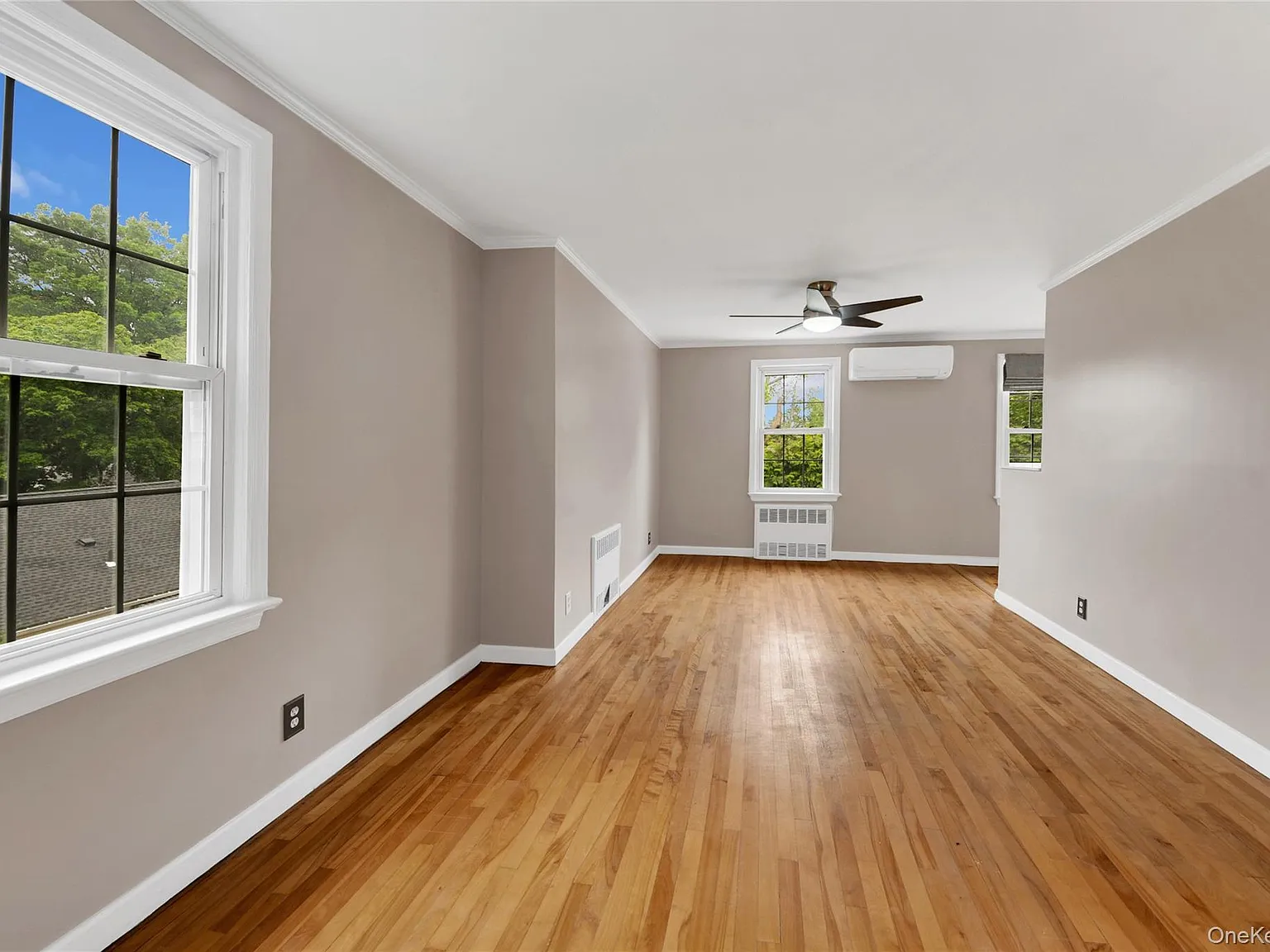 3 bed, 1.0 bath, 2664 sqft, $3,200 — Photo 3