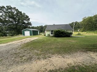 6250 Stepladder Rd, Parma, MI 49269