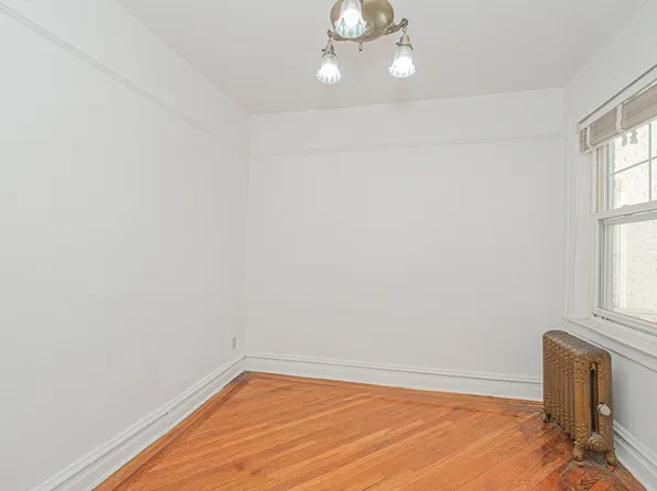 1042 70th Street image 20 of 34