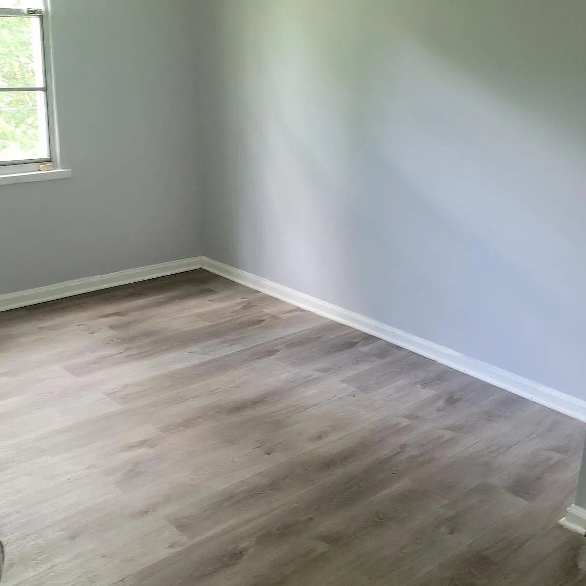 3 bed, 988 sqft, $1,250 — Photo 1