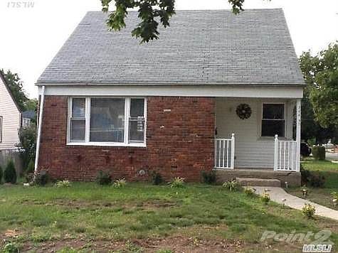 2nd image of 24639 Cambria Ave
