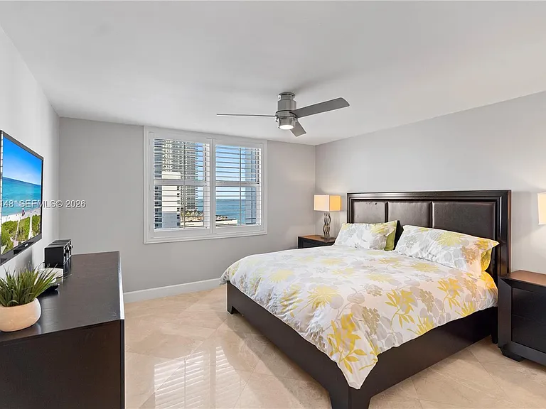 1920 S Ocean Dr #17D — Photo 15