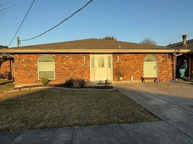 1st image of 1313 Field Ave