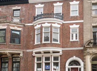 2126 Locust St APT 3F, Philadelphia, PA 19103