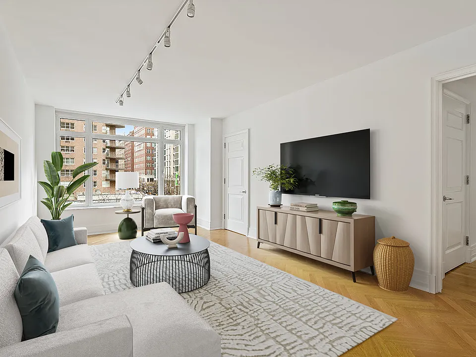 205 E 85th St #5K