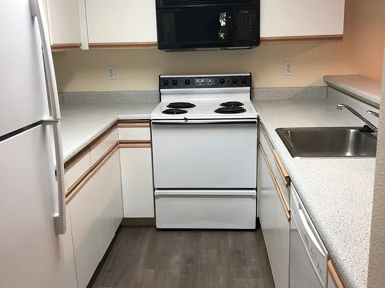 Terrace View Apartments — Photo 5