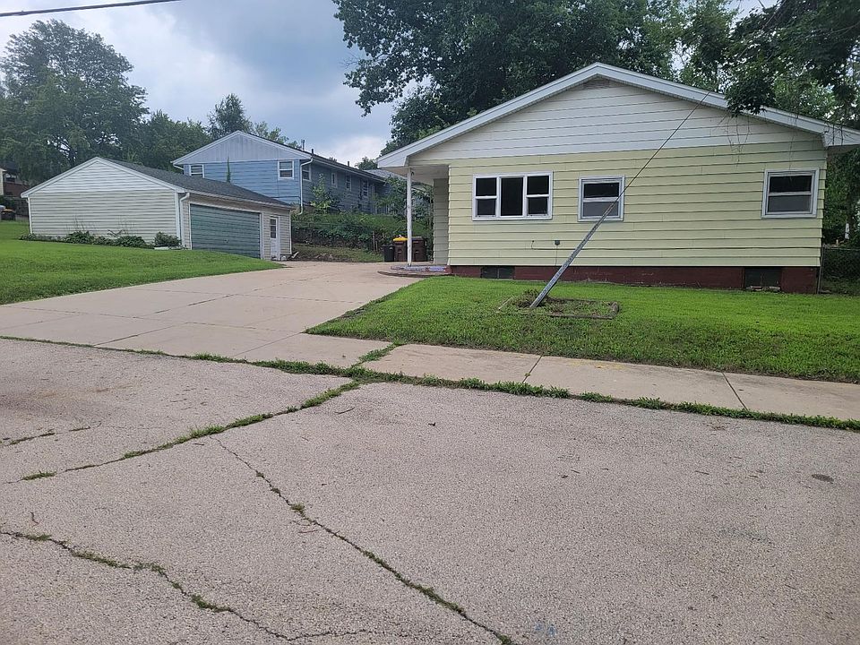 1st image of 2701 18th St