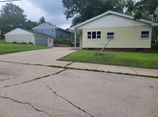 2701 18th St, Rockford, IL 61109