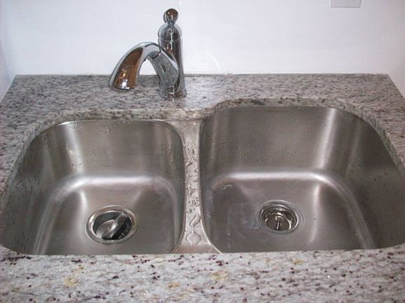 5th image of 674 Union Ave APT 2