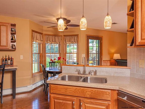 4th image of 26 Josephs Dr